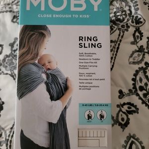 Moby Ring Sling